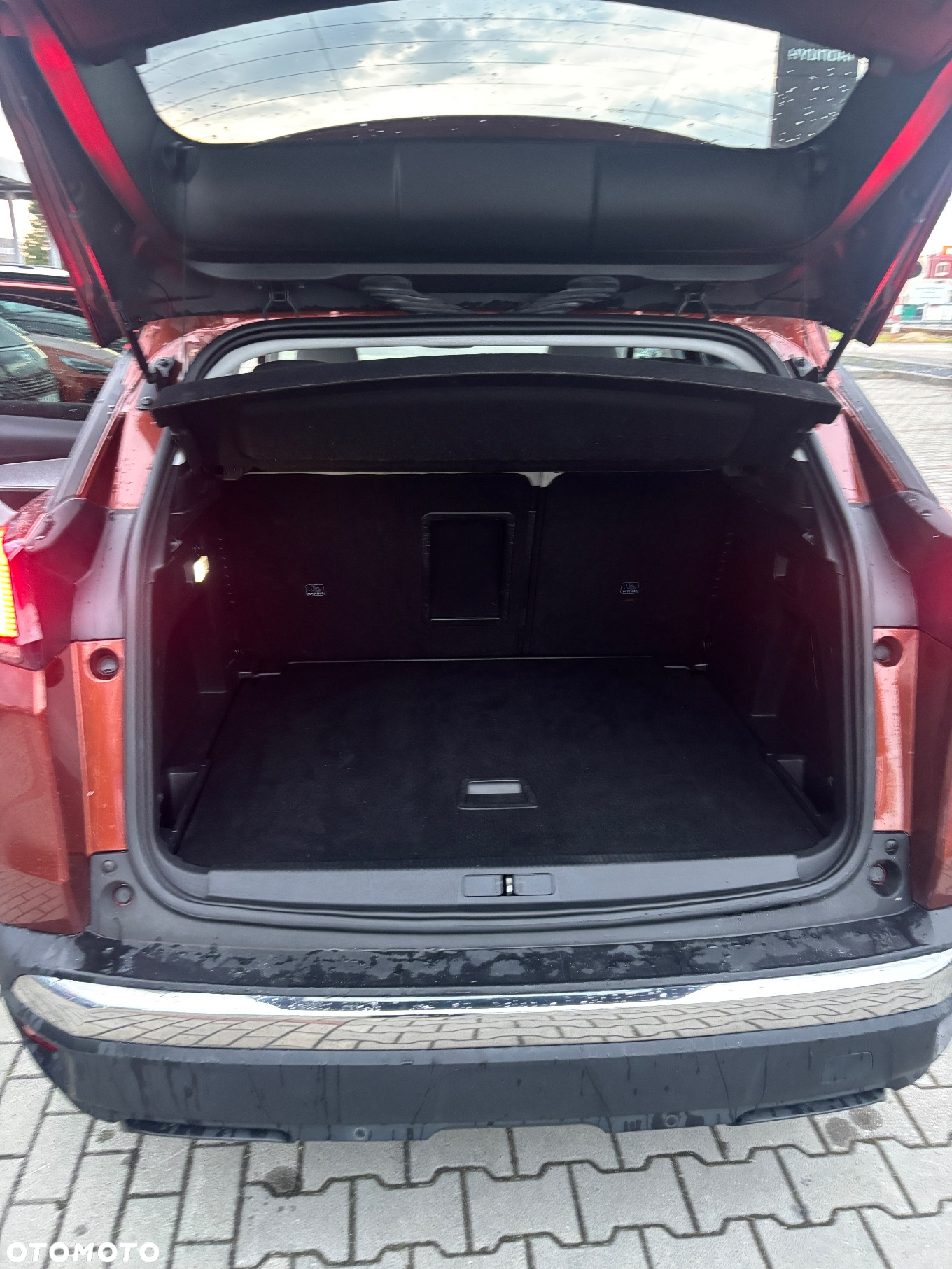 Peugeot 3008 1.2 PureTech GPF Allure S&S EAT8 - 7