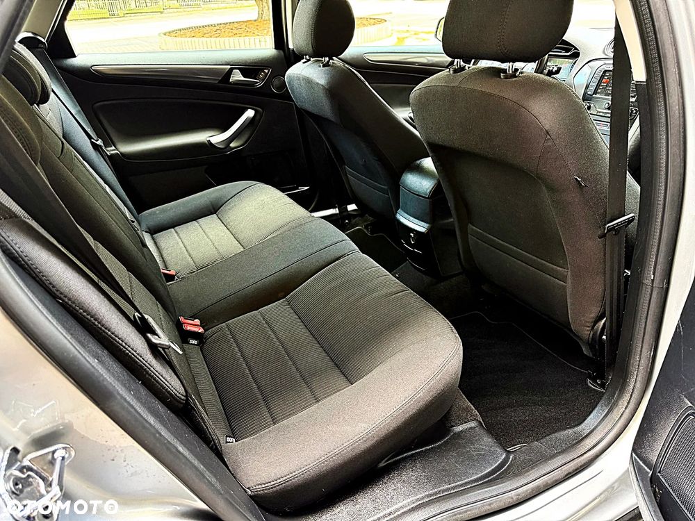 Ford Mondeo 2.0 TDCi Titanium - 25