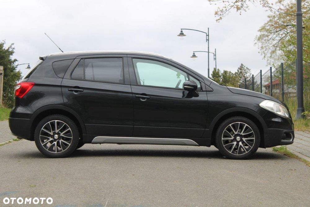 Suzuki SX4 S-Cross 1.6 VVT CVT 4x2 limited - 6