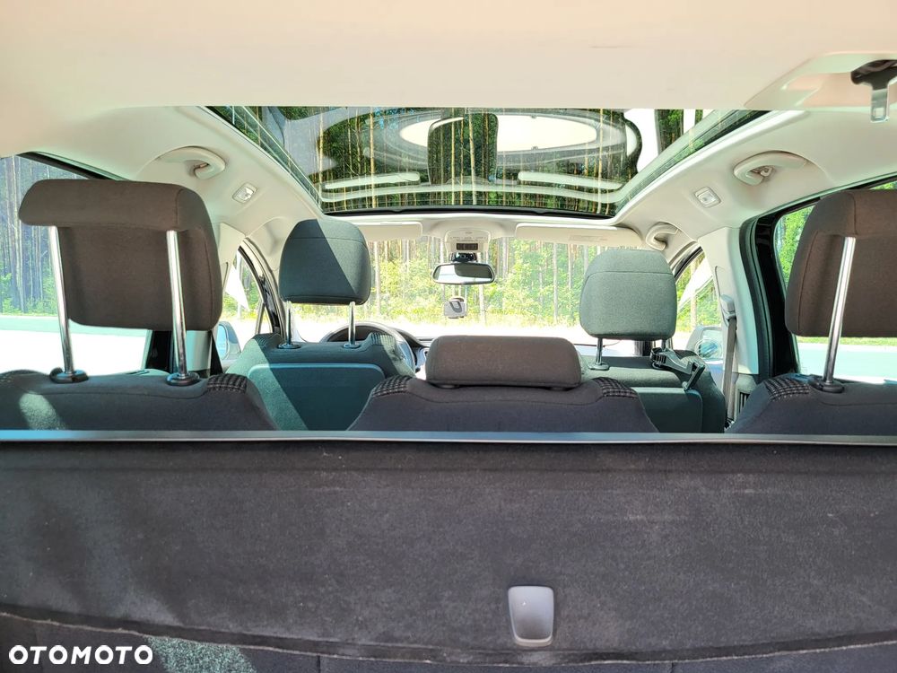 Peugeot 5008 - 9