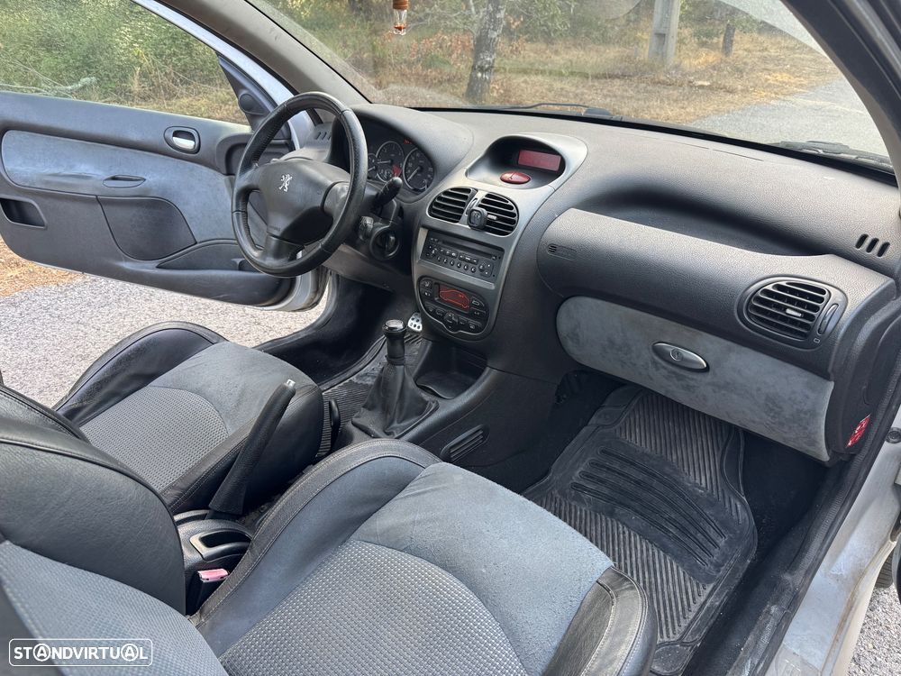 Peugeot 206 1.6 HDi S16 - 6