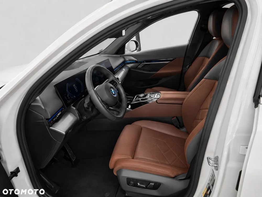 BMW Seria 5 530e xDrive - 8