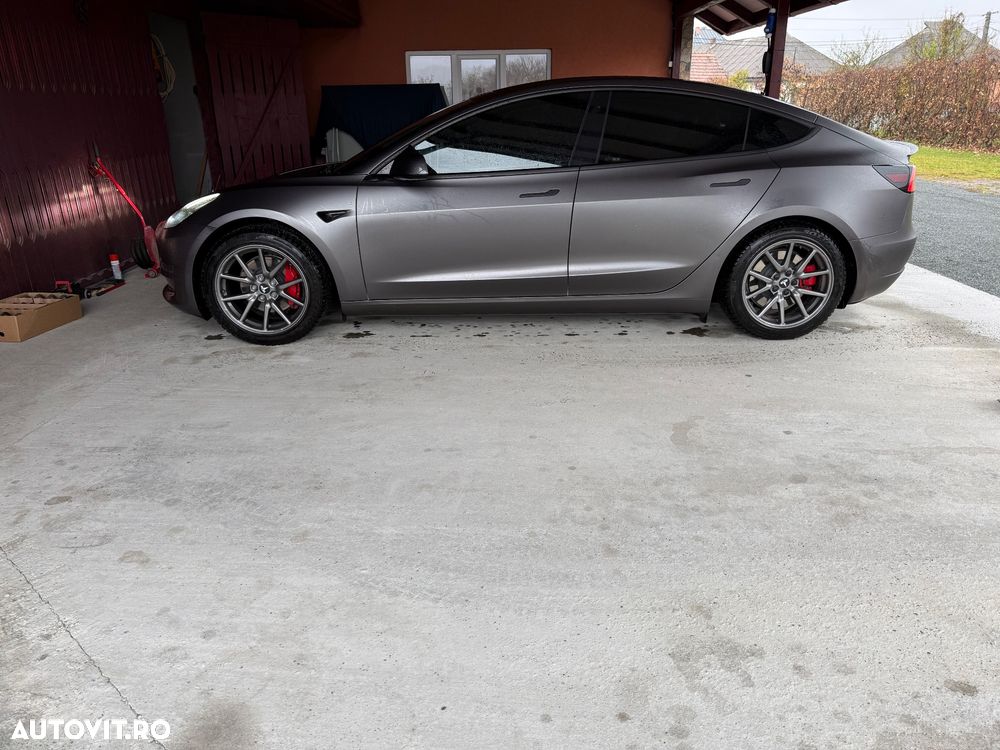 Tesla Model 3 Long Range AWD Premium - 8