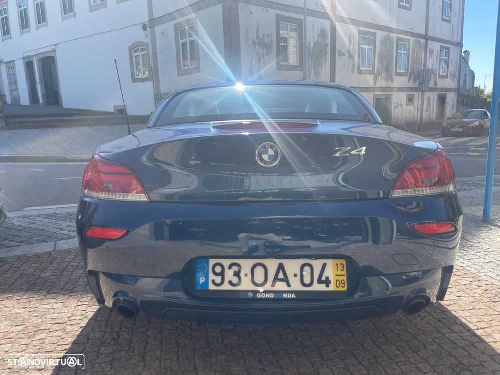 BMW Z4 35 is Auto - 12