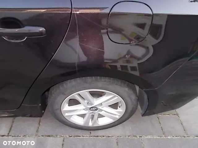 Toyota Corolla 1.8 Hybrid Executive - 9