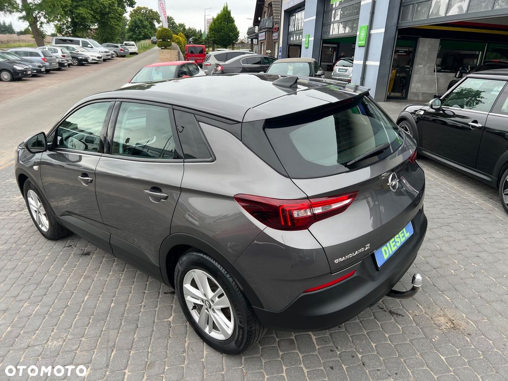 Opel Grandland X 1.5 CDTI Design Line S&S - 11