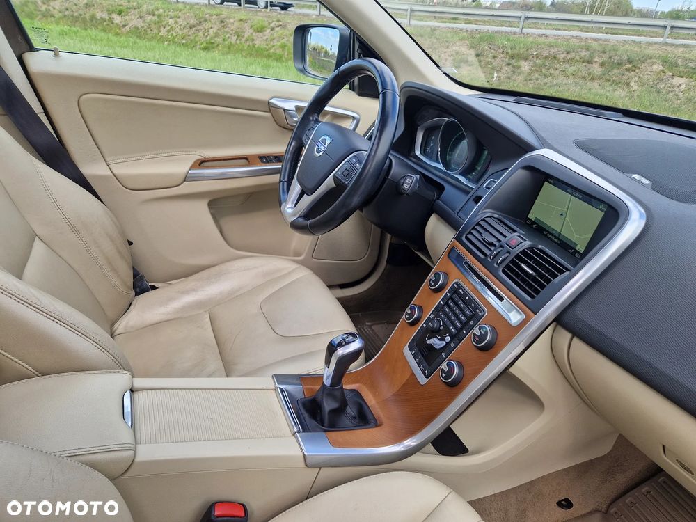 Volvo XC 60 D4 Drive-E Summum - 17