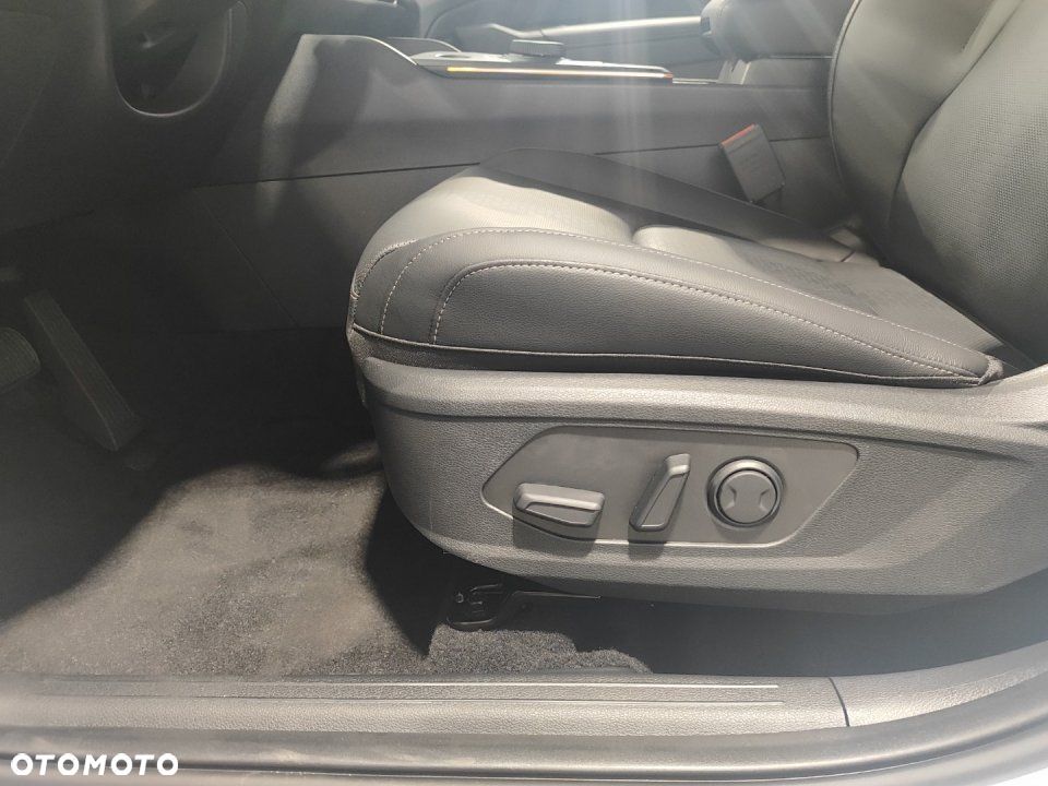 Kia Sportage - 12