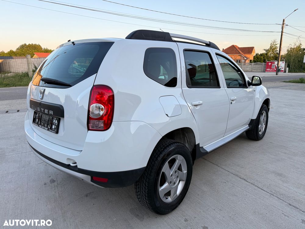 Dacia Duster 1.6 16V 4x2 Prestige - 4