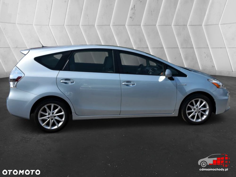 Toyota Prius+ - 11