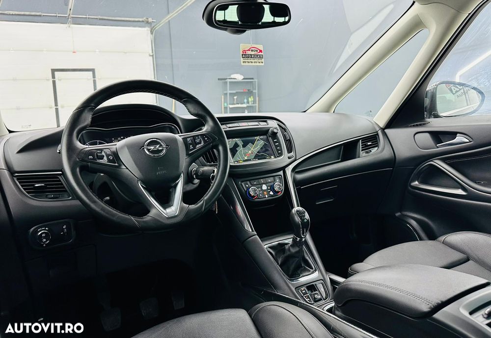 Opel Zafira 1.6 CDTI Start/Stop Cosmo - 23