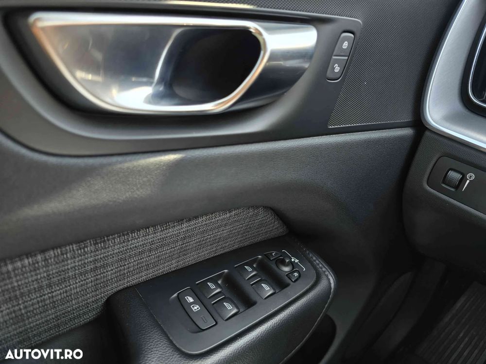 Volvo XC 60 - 18