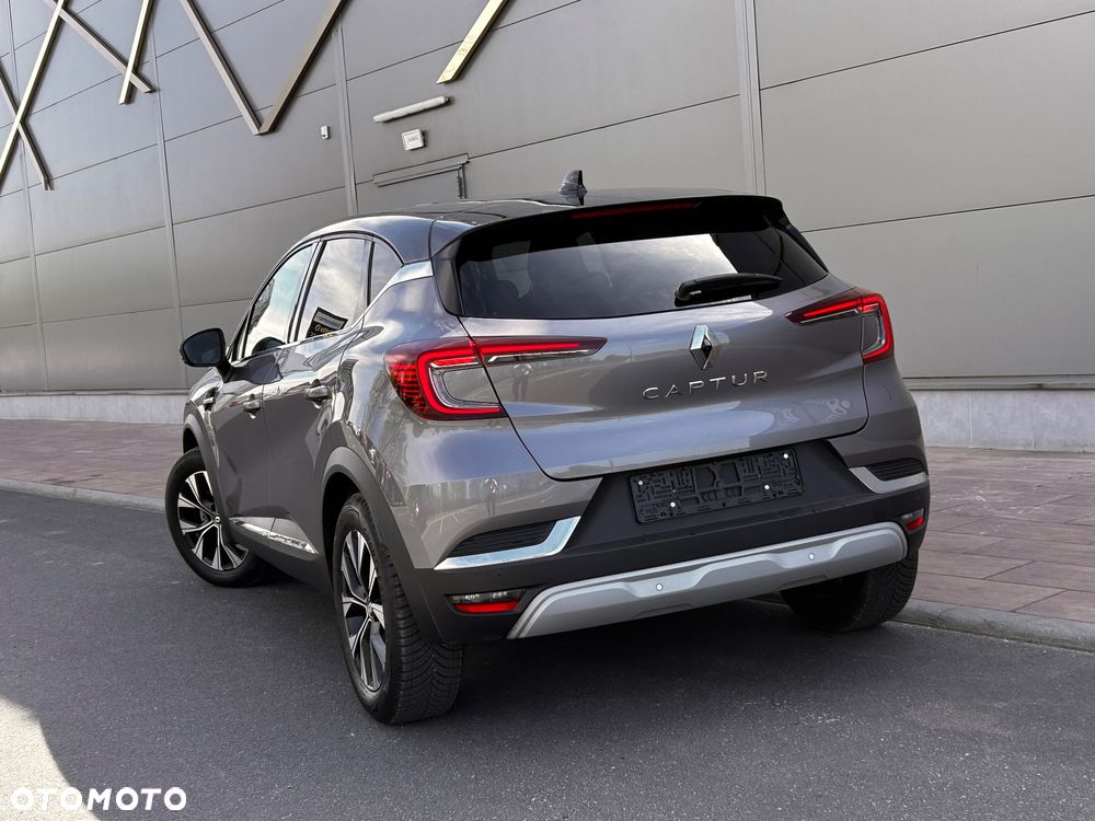 Renault Captur 1.3 TCe mHEV Intens EDC - 17