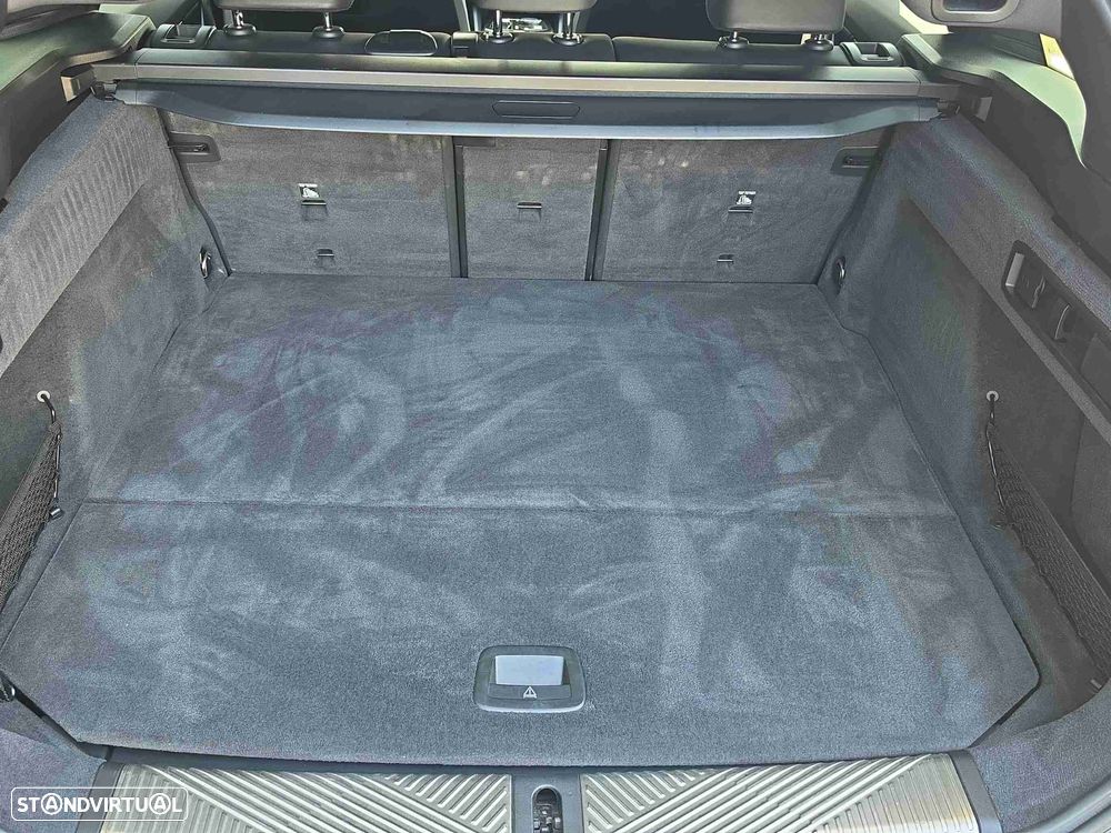 BMW 520 d Pack Desportivo M - 16