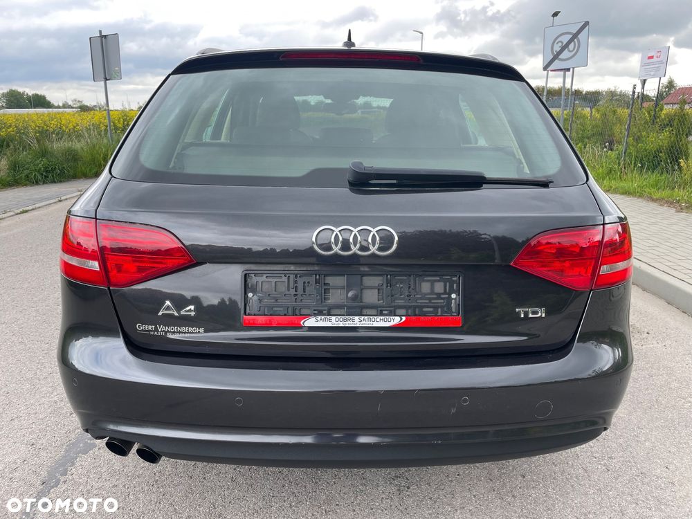 Audi A4 Avant - 27