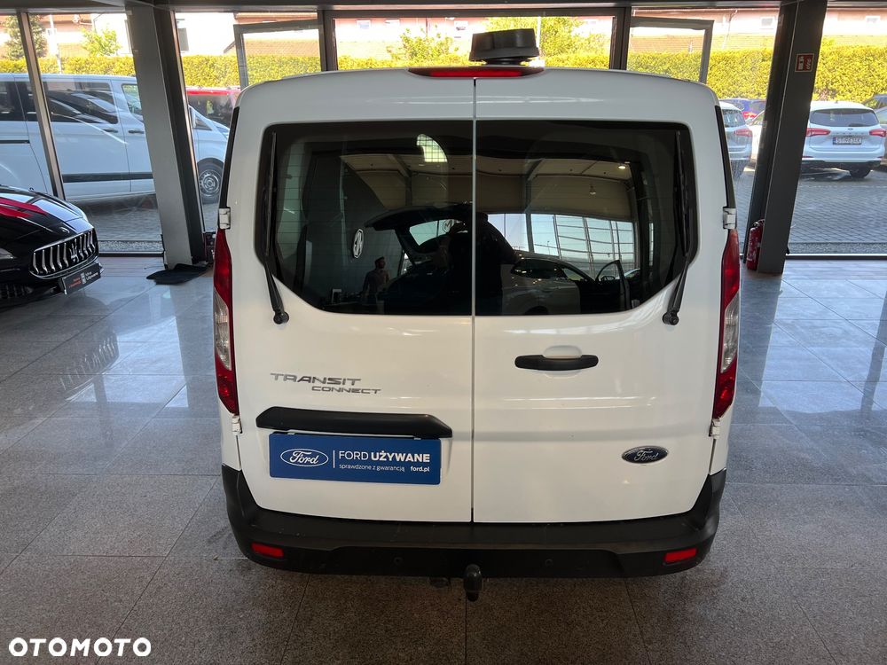Ford Transit Connect - 12