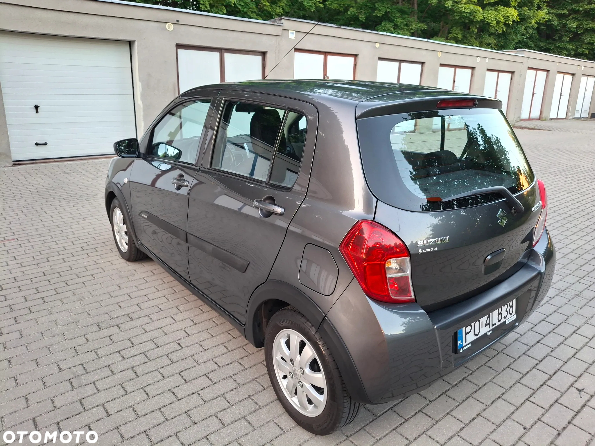 Suzuki Celerio 1.0 Premium - 9
