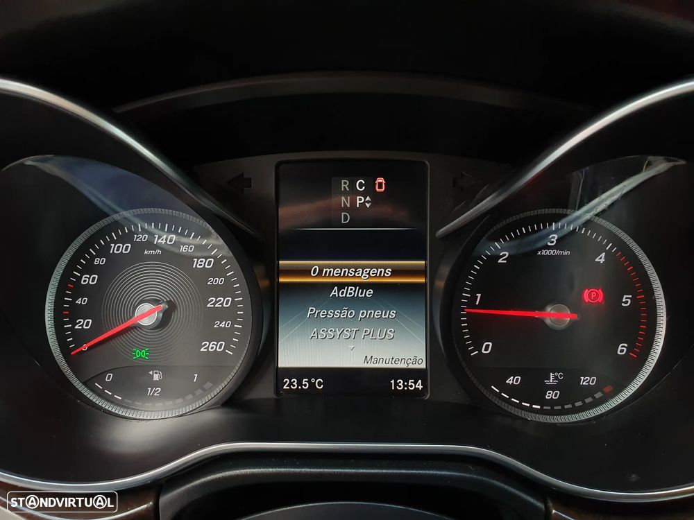 Mercedes-Benz V 250 d Longo Avantgarde - 30