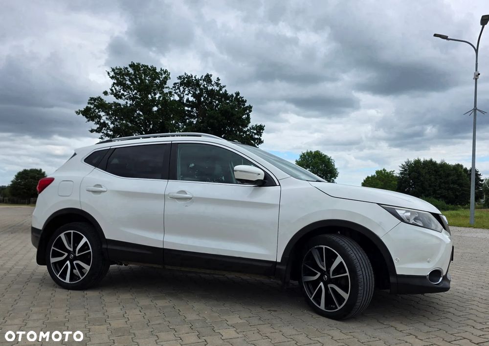 Nissan Qashqai 1.6 DCi Tekna Xtronic - 1