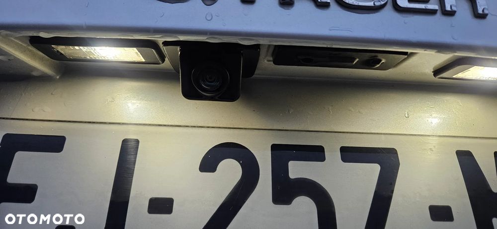 Citroën C5 Aircross 1.6 PureTech Shine EAT8 - 23