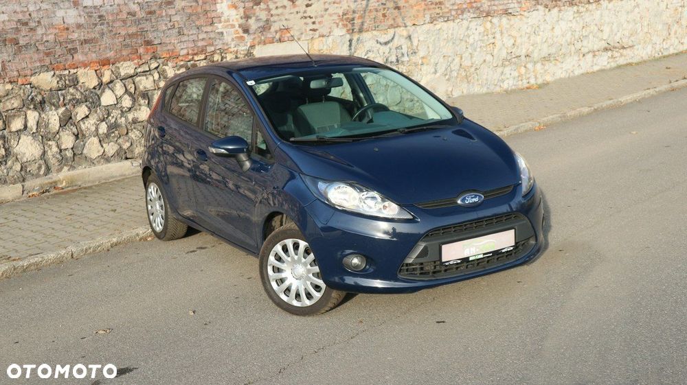 Ford Fiesta 1.25 Trend - 11