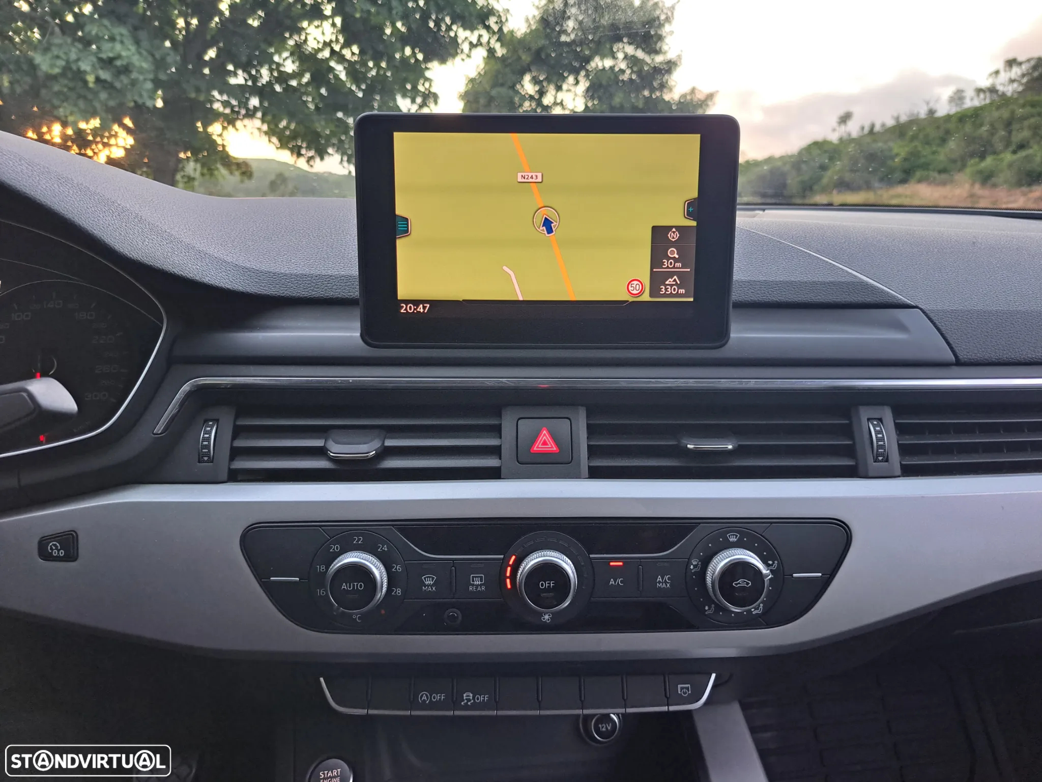 Audi A4 Avant 2.0 TDI - 18