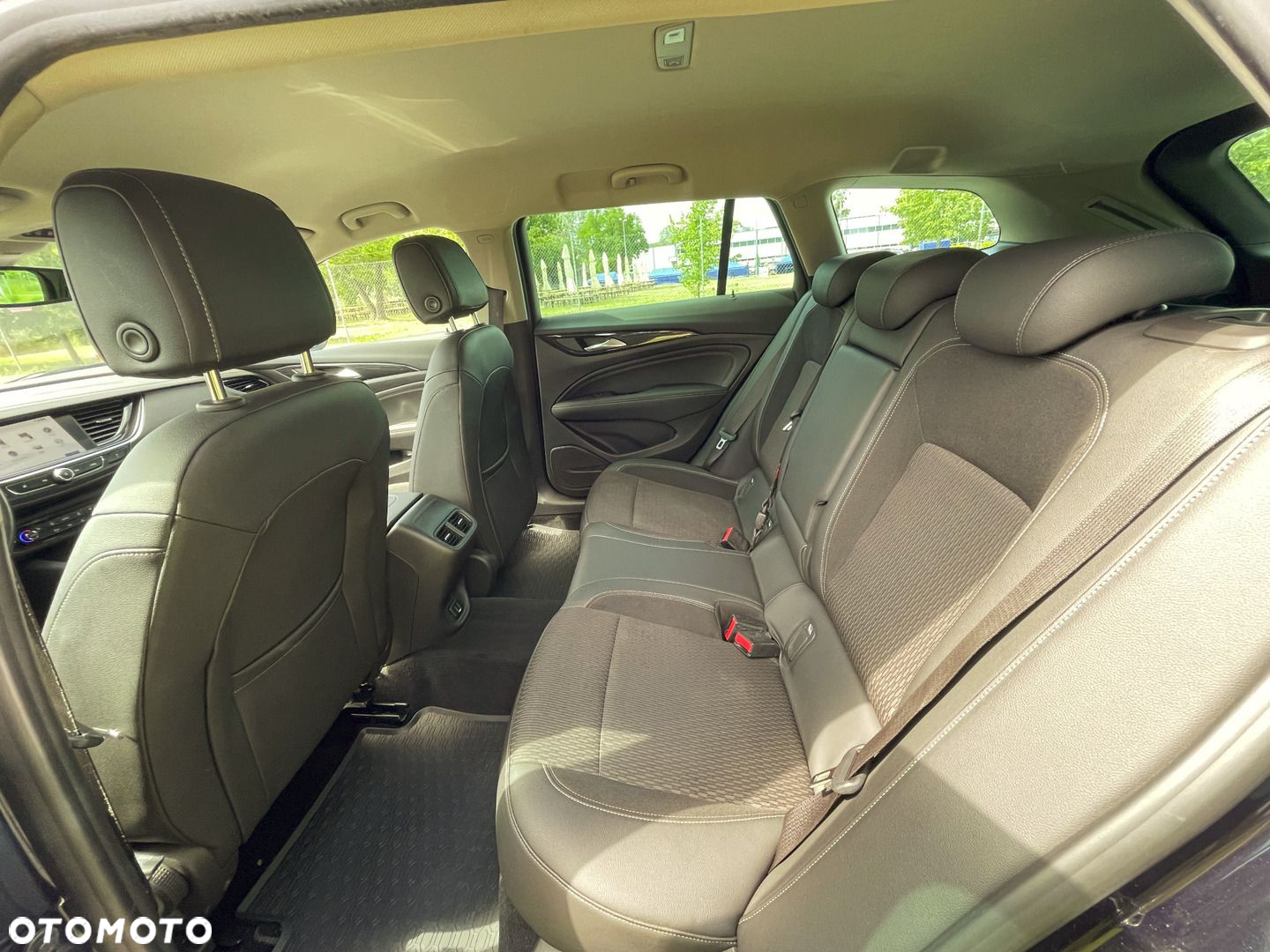 Opel Insignia 1.5 T Innovation S&S - 10