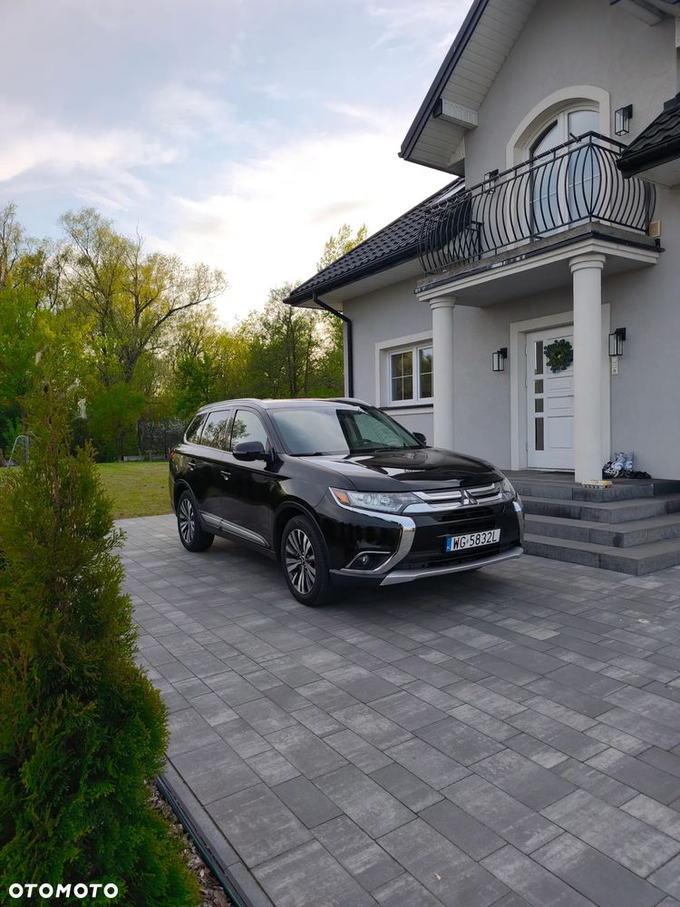 Mitsubishi Outlander - 6