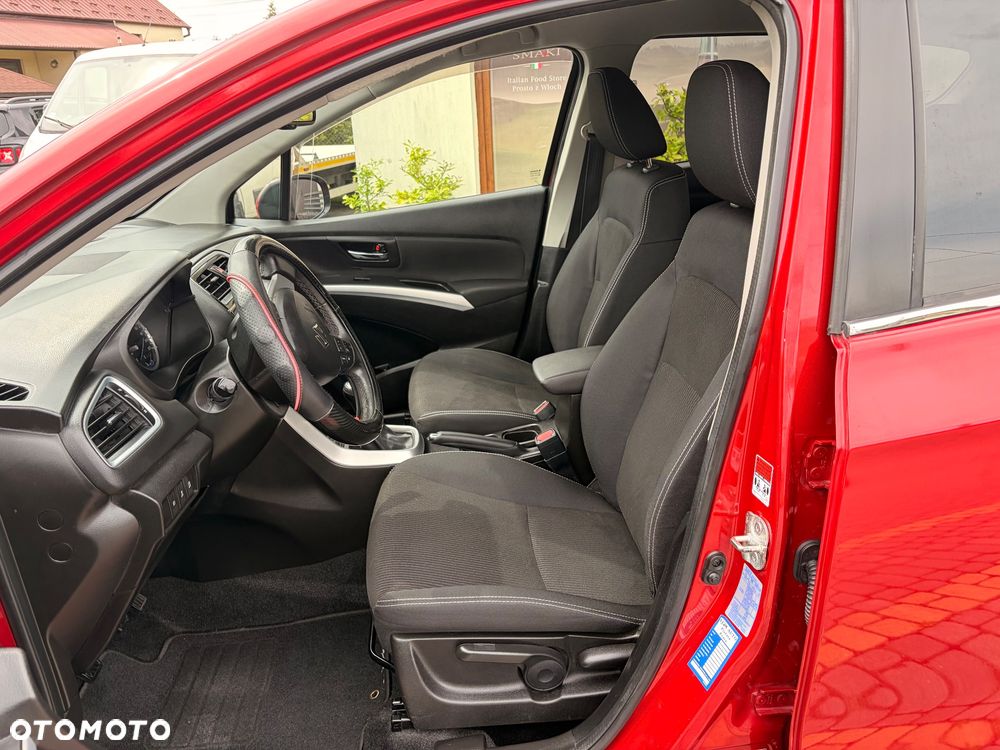 Suzuki SX4 S-Cross 1.0 T Premium - 13