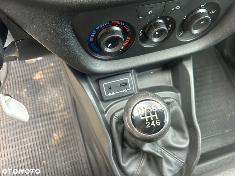 Fiat Doblo - 14