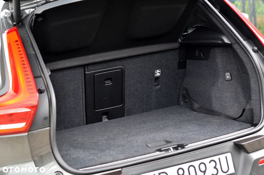 Volvo XC 40 - 20