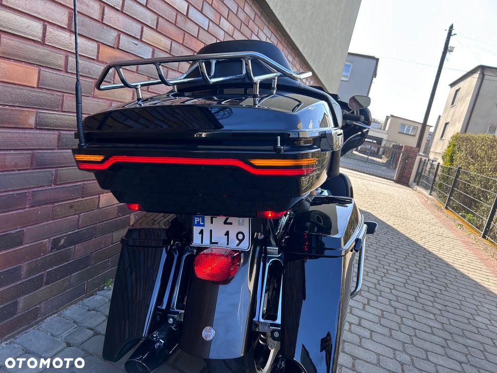 Harley-Davidson Touring Ultra Limited - 11