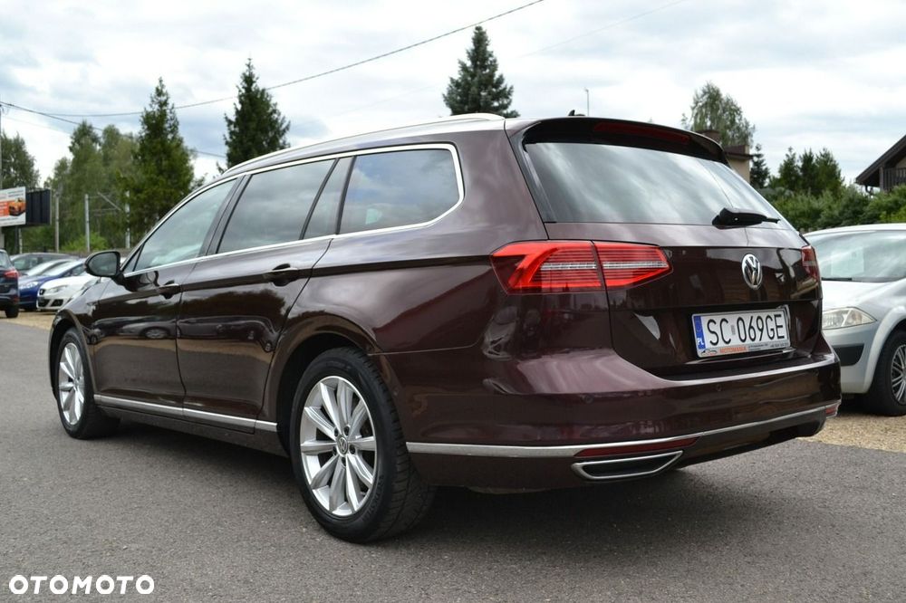 Volkswagen Passat - 5