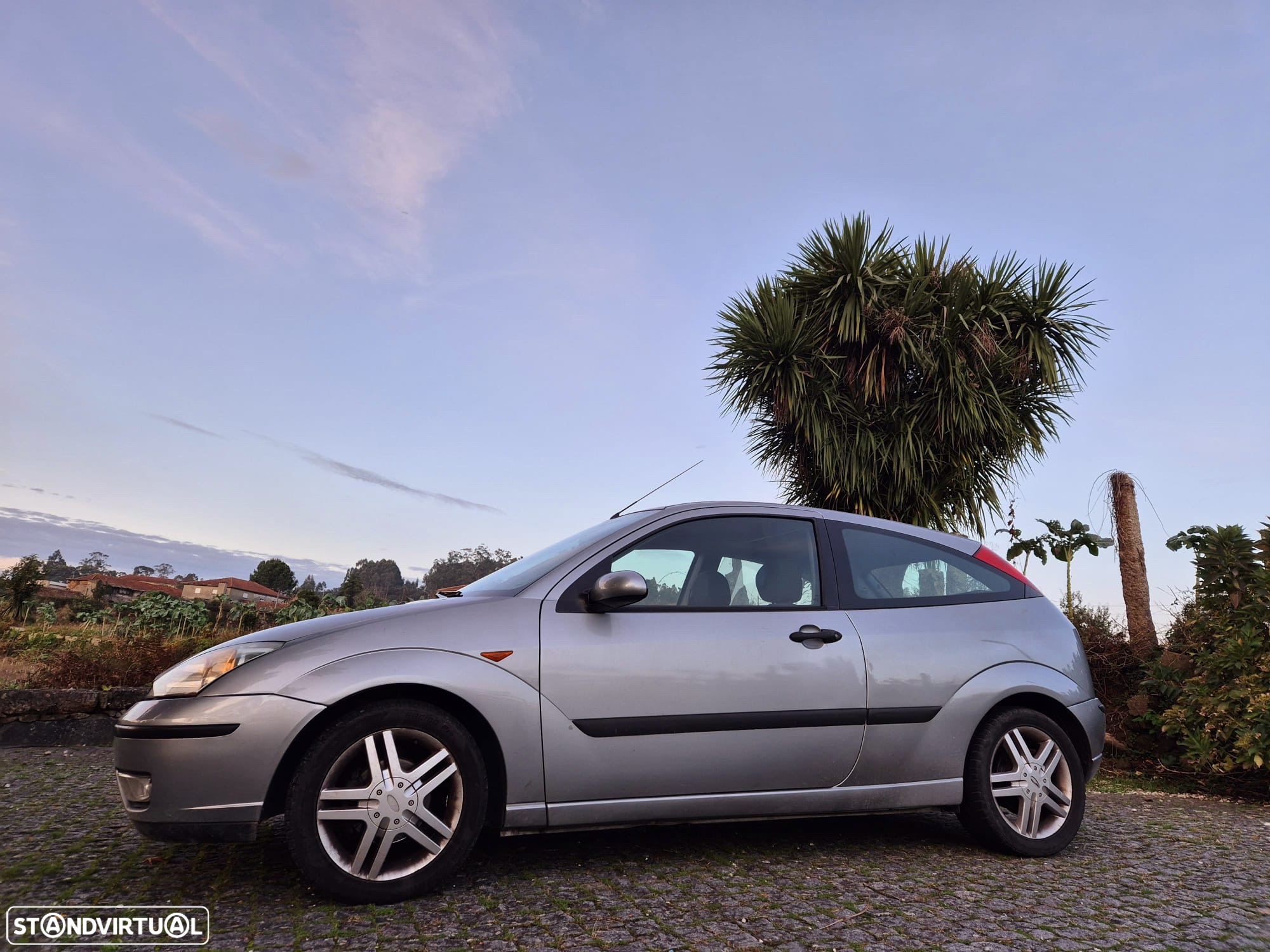 Ford Focus 1.8 TDCi Trend - 4