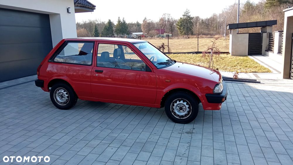 Toyota Starlet 1.0 DLX - 10