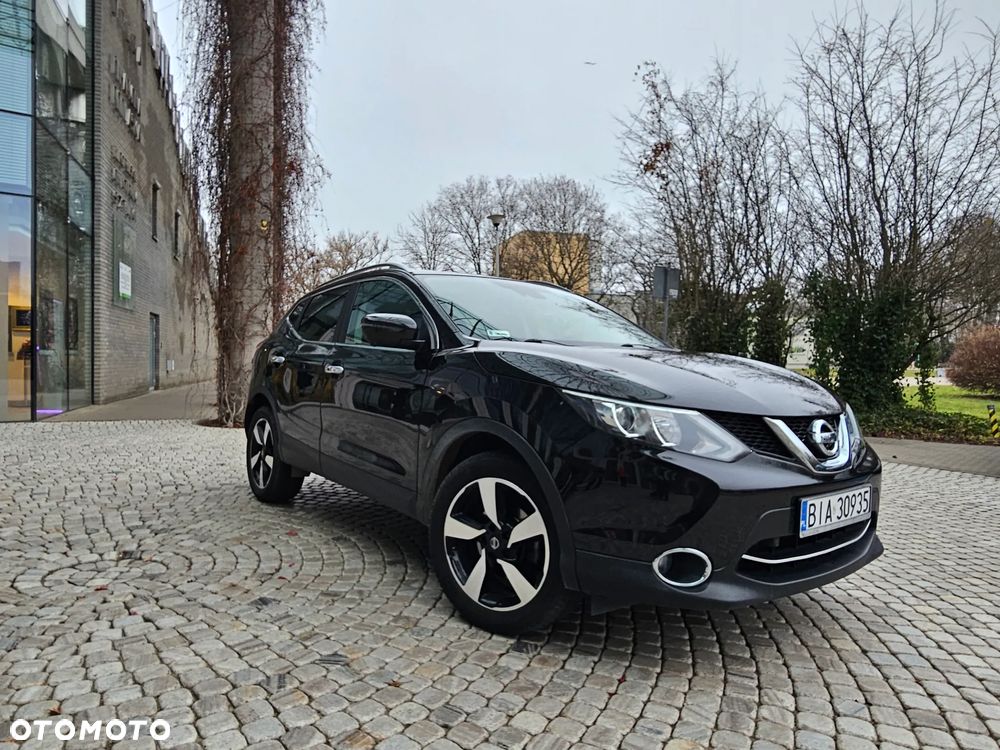 Nissan Qashqai 1.2 DIG-T N-Connecta EU6 - 2
