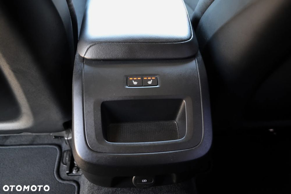 Volvo V60 B5 B AWD Inscription - 23