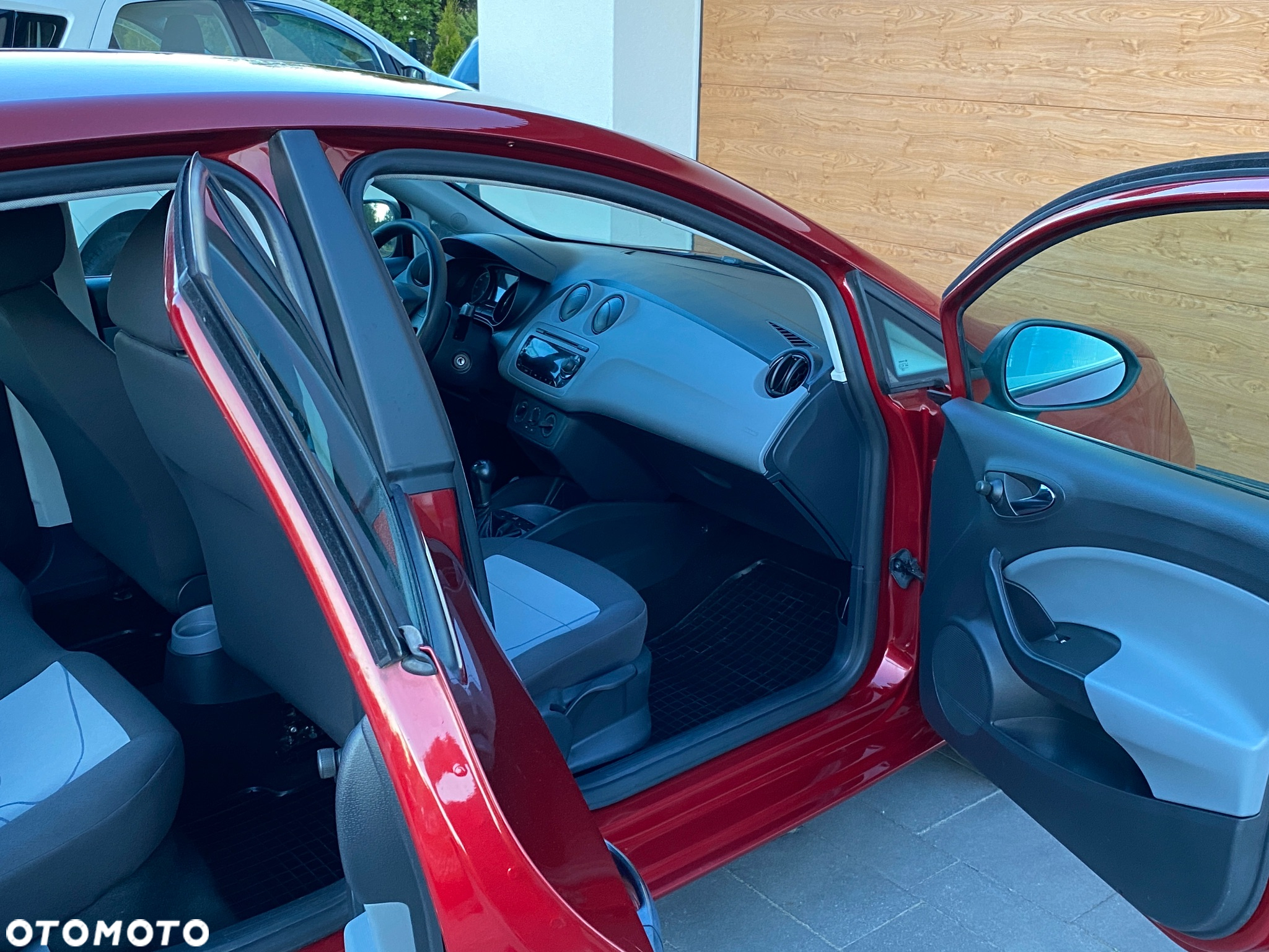 Seat Ibiza 1.4 16V Reference Viva - 33