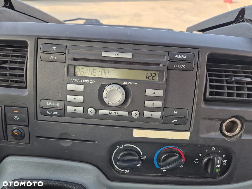 Ford Transit 350  2.4TDCI / SKRZYNIA / MOCNY HDS HIAB / WEBASTO / DŁUGI / 3 MIEJSCA  / ALUMINIOWE BURTY / NAJMOCNIEJSZY HDS NA KAT. B - 25