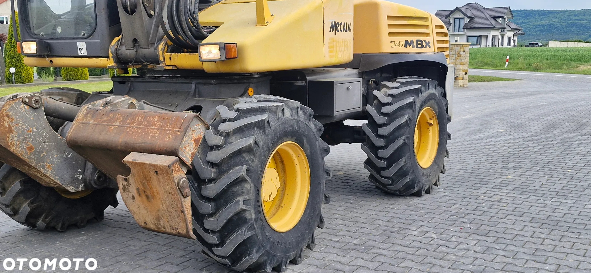 Mecalac 14MBX  Maszyna sprowadzona - 13