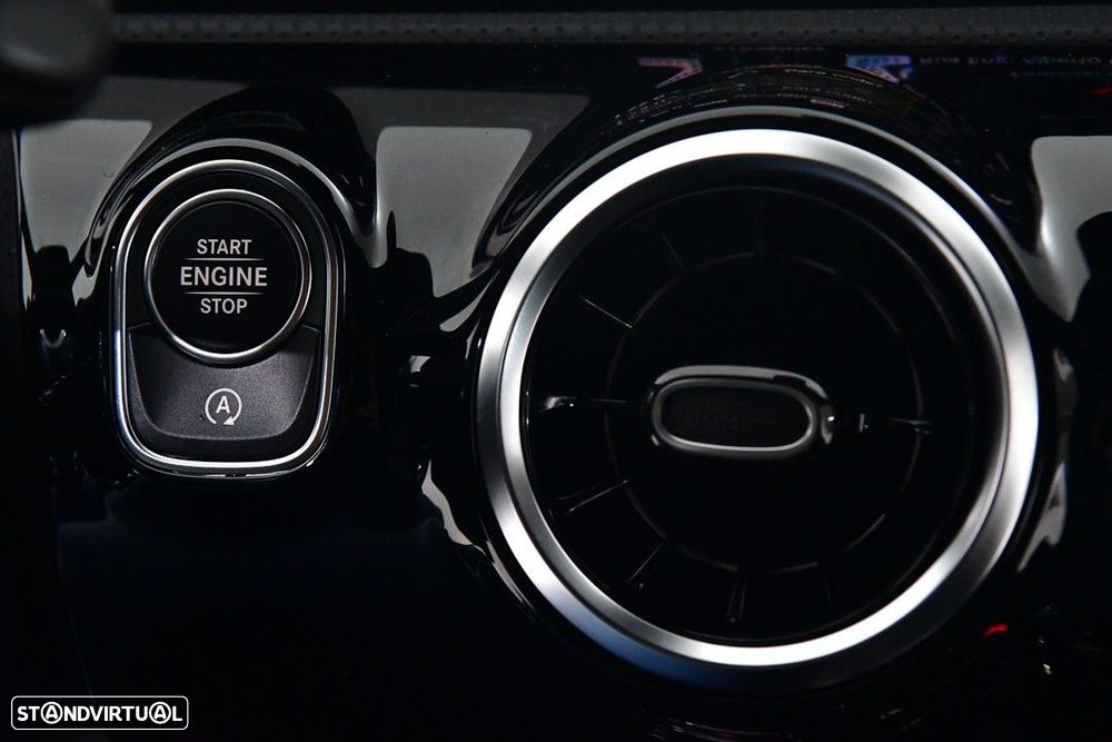 Mercedes-Benz CLA 180 - 22