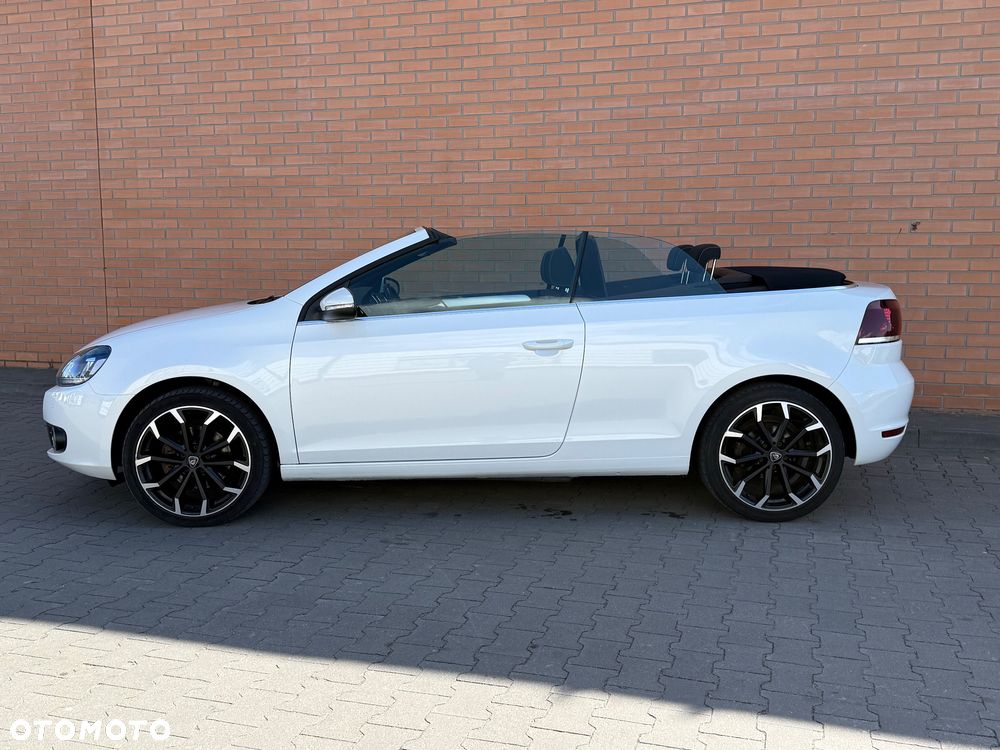 Volkswagen Golf - 8