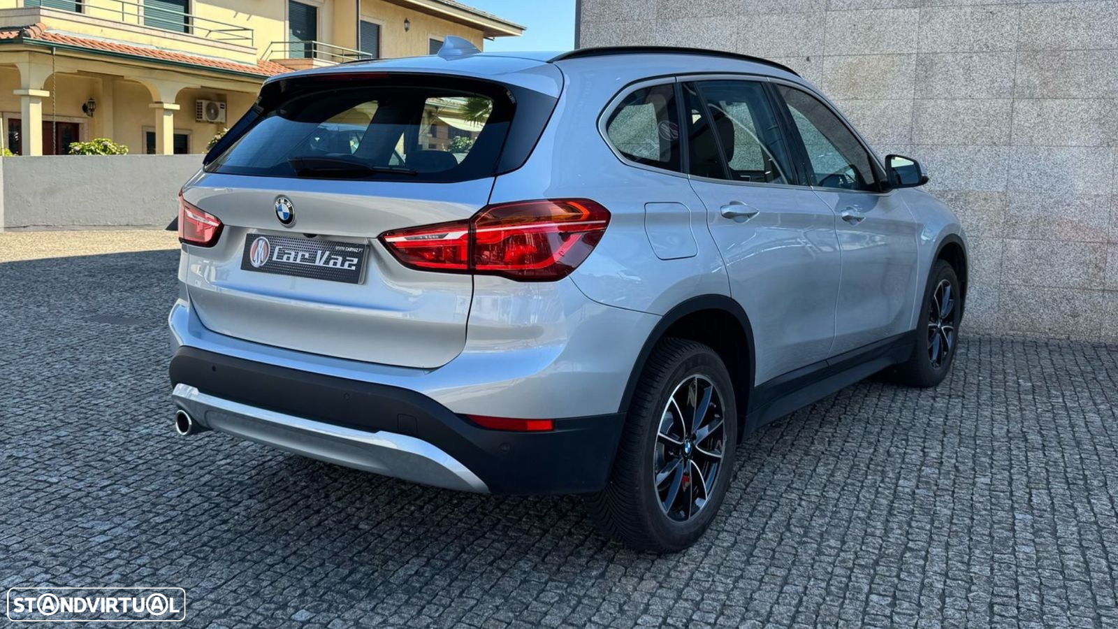 BMW X1 16 d sDrive - 8