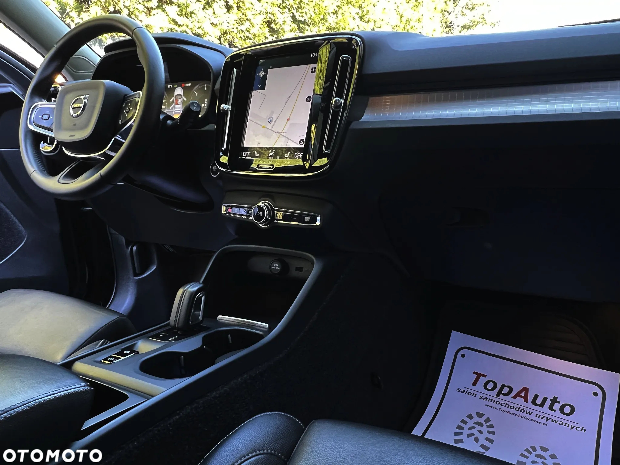 Volvo XC 40 D4 AWD Geartronic Momentum - 17