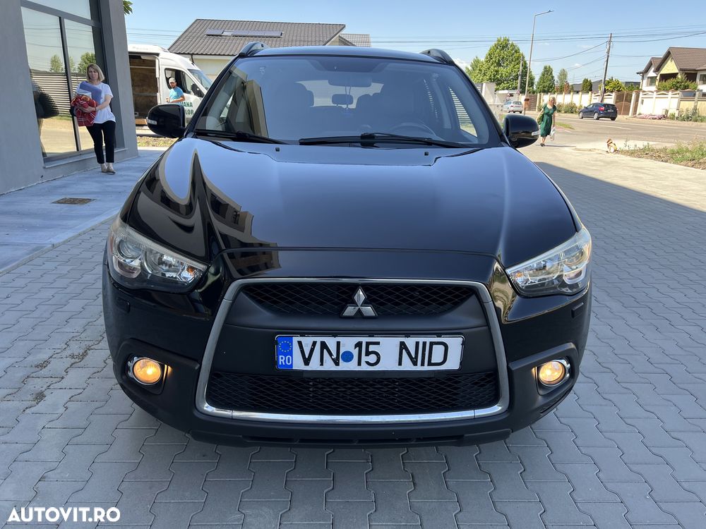 Mitsubishi ASX 1.8 DI-D 4WD Instyle - 1