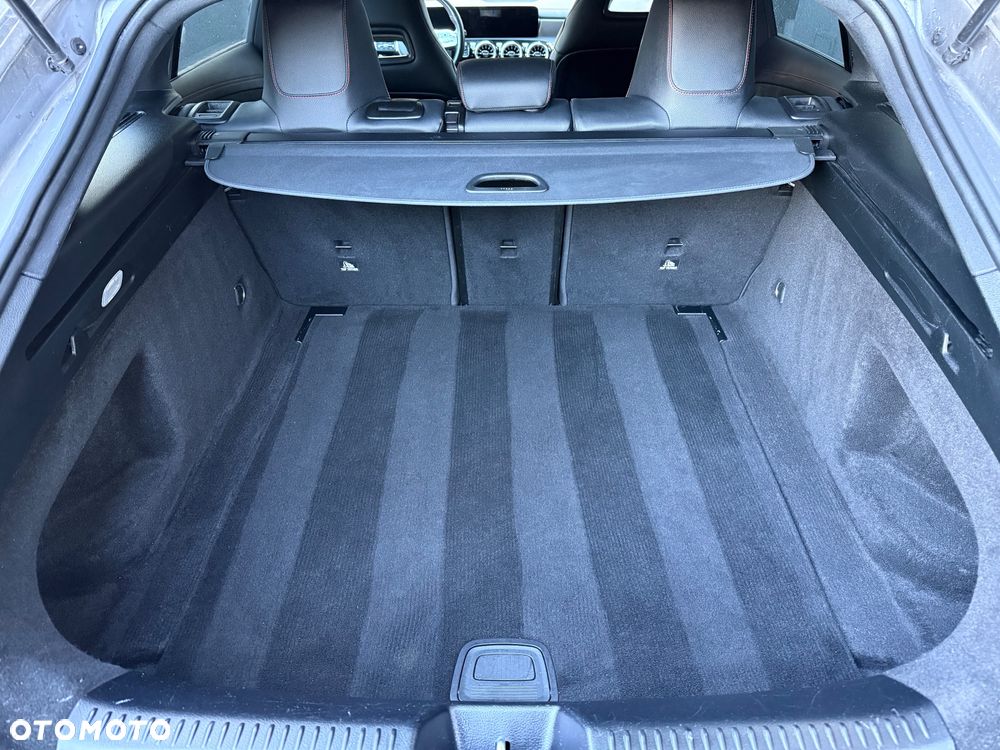 Mercedes-Benz CLA 200 7G-DCT Edition AMG Line - 39