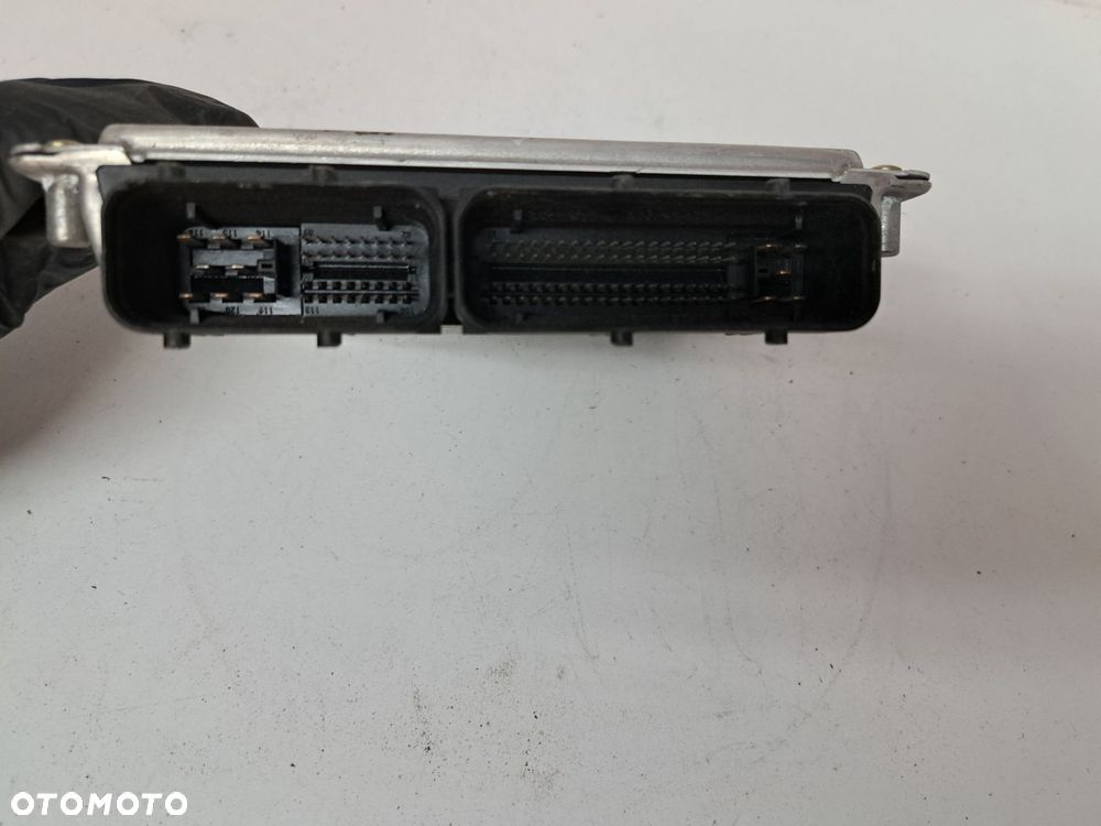 AUDI A4 2.4 KOMPUTER STEROWNIK SILNIKA 3B0 907 552J - 3