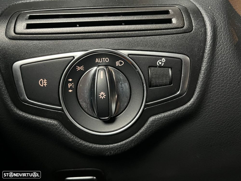 Mercedes-Benz GLC 300 de 4Matic - 21