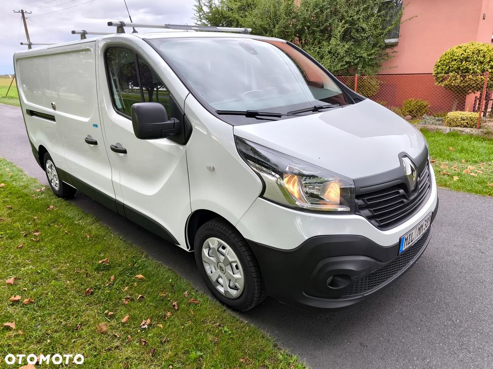 Renault Trafic LONG - 9