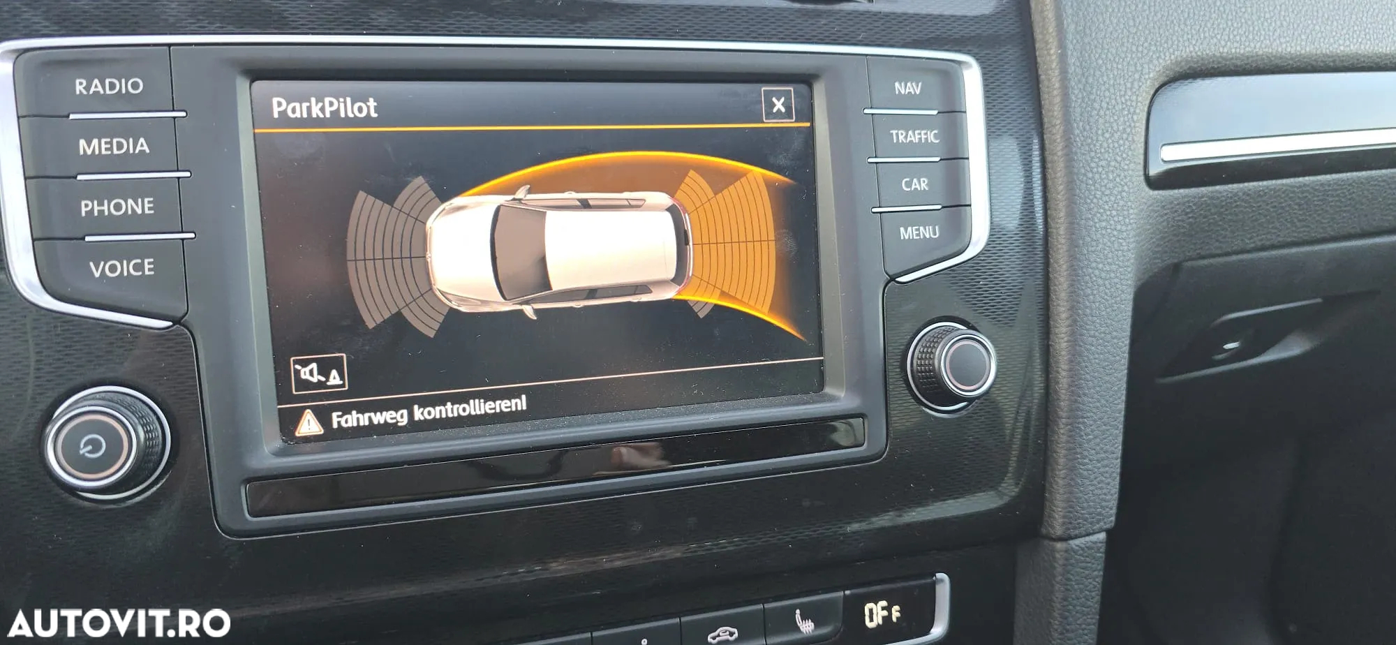 Volkswagen Golf 2.0 TDI DSG GTD - 23